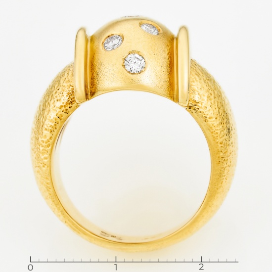 Кольцо из желтого золота 750 пробы c 7 бриллиантами, Л28074994 за 135000
