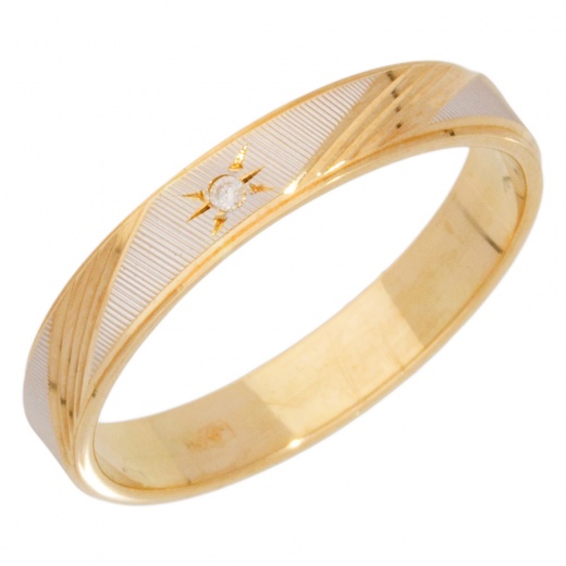 Кольцо обручальное из комбинированного золота 585 пробы c 1 бриллиантом 007678 фото 1