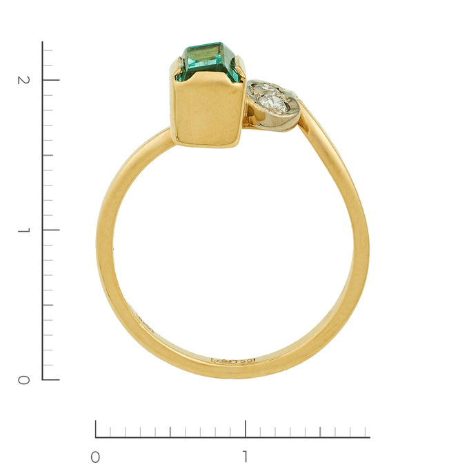 Кольцо из комбинированного золота 750 пробы c 4 бриллиантами и 1 изумрудом, Л 3308 8779 за 48540