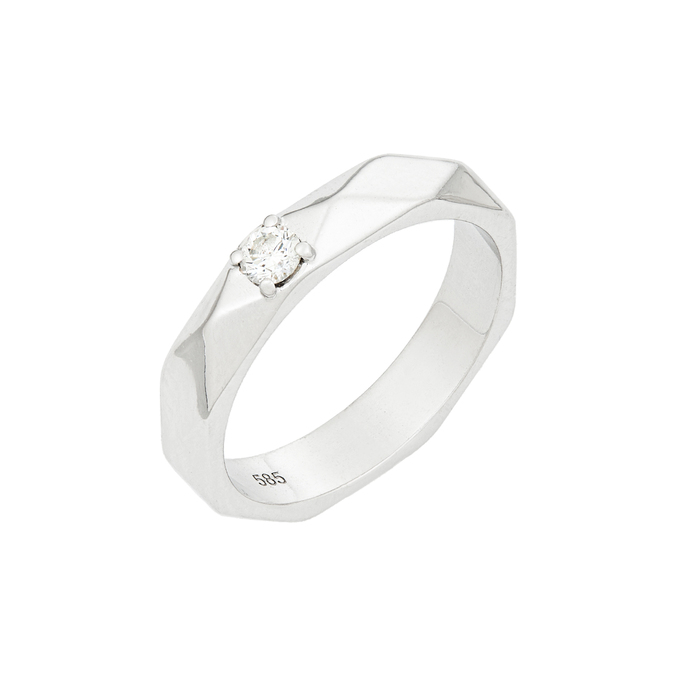 Кольцо из золота 585 пробы c бриллиантом