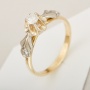 Кольцо из комбинированного золота 750 пробы c 3 бриллиантами Л60010558 фото 1
