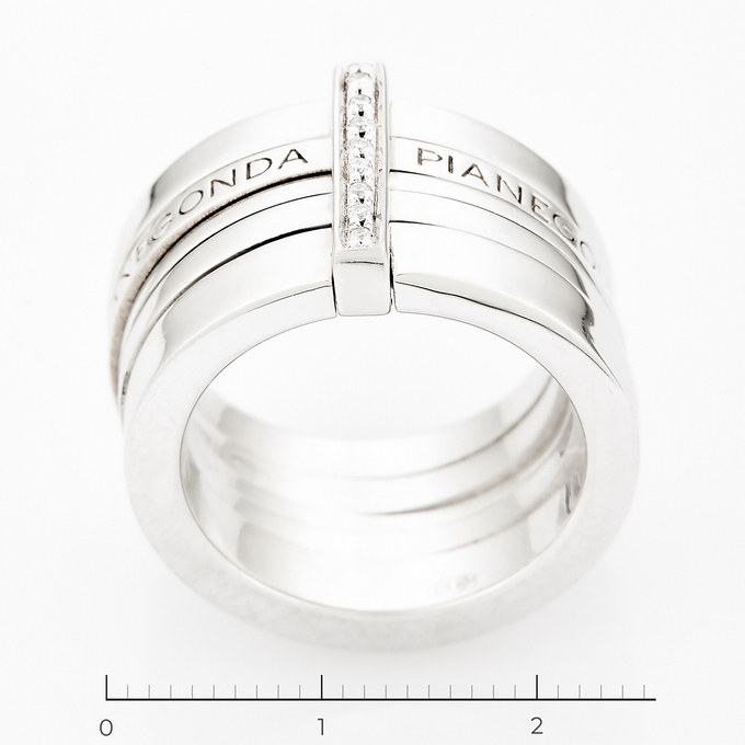 Кольцо из белого серебра 925 пробы c 8 бриллиантами