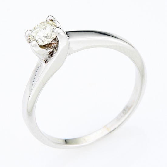 Кольцо из белого золота 375 пробы c 1 облаг. бриллиантом, 142252 за 10 360 ₽