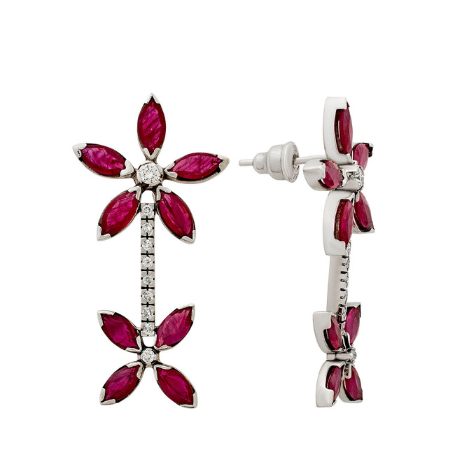 Пусеты из золота 750 пробы c облагороженными рубинами и бриллиантами, Л 2806 1304 за 120000