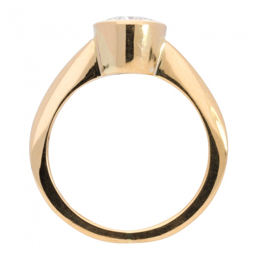 Кольцо из желтого золота 750 пробы c муассанитами