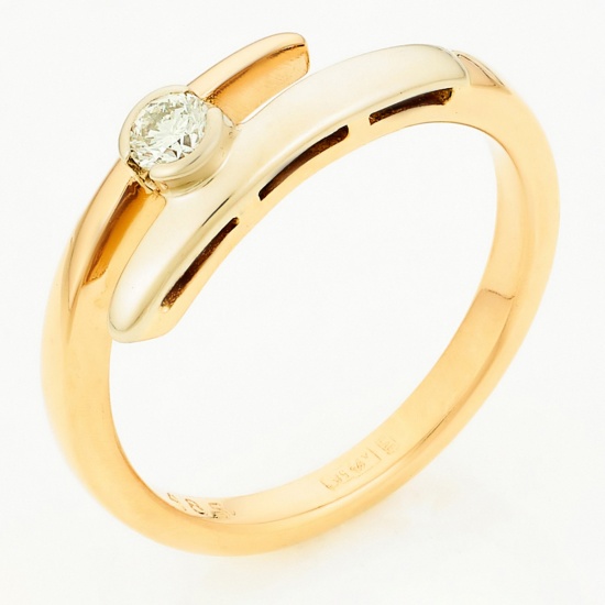 Кольцо из комбинированного золота 585 пробы c 1 бриллиантом, Л75011606 за 18900