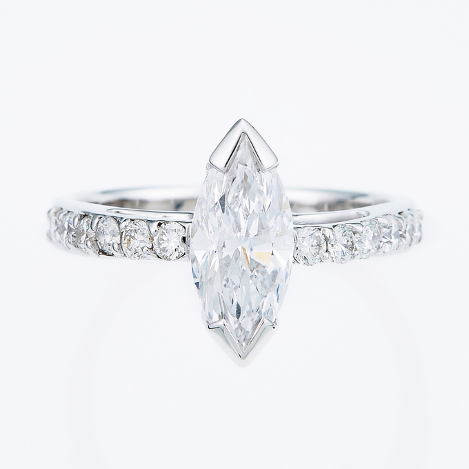 Кольцо из золота 585 пробы c бриллиантами, Л 2806 7598 за 255000