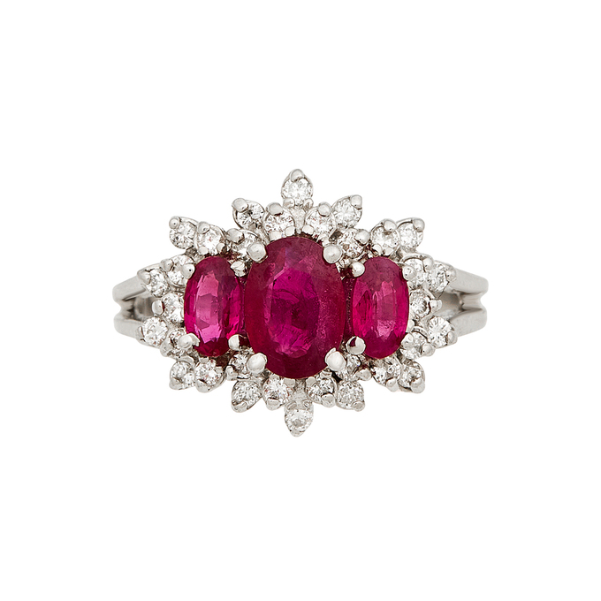 Кольцо из золота 750 пробы c рубинами и бриллиантами, Л 4305 6685 за 115000