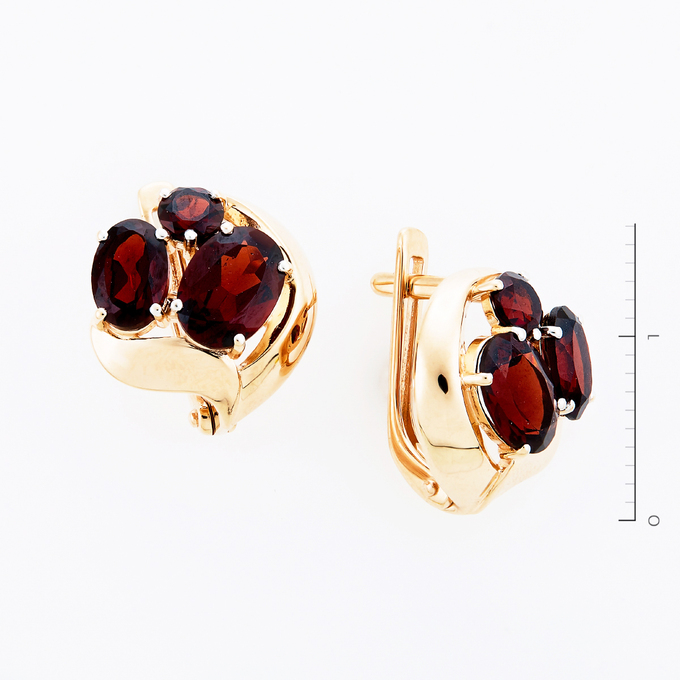 Серьги из золота 585 пробы c 6 гранатами