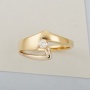 Кольцо из комбинированного золота 750 пробы c 1 бриллиантом Л28056125 фото 2