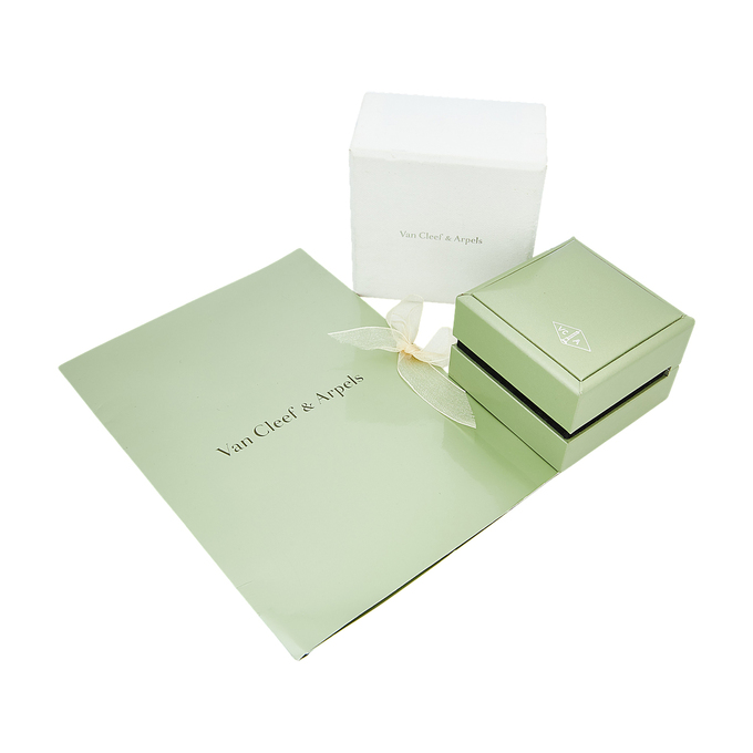 Браслет Van Cleef & Arpels, Л 2813 4794 за 123000