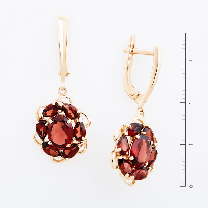 Серьги из красного золота 585 пробы c 14 гранатами