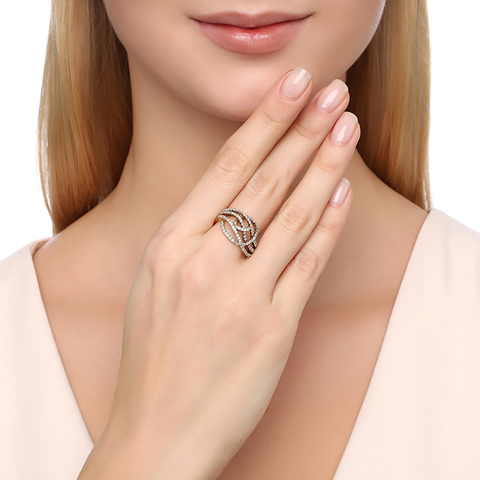 Кольцо из золота 750 пробы c бриллиантами, Л 2206 6906 за 174000