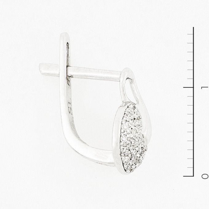 Серьги золото, 585, 3 к.,1,79 гр. (чистый вес 1,74 гр.) со следами износа; 60 Бриллиант Кр17 3/3 вес 0,18 ct