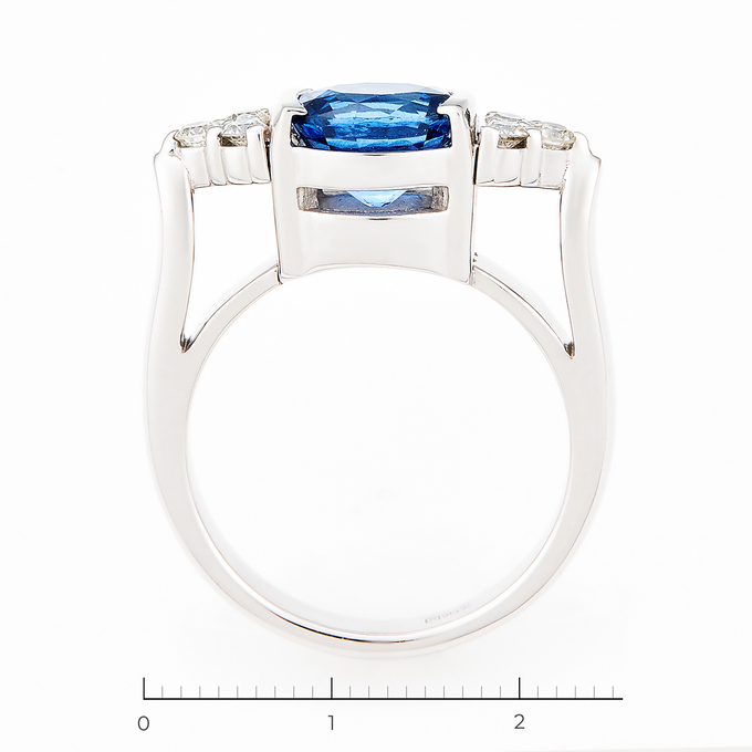 Кольцо из золота 750 пробы c сапфиром и бриллиантами, Л 2806 6708 за 250000