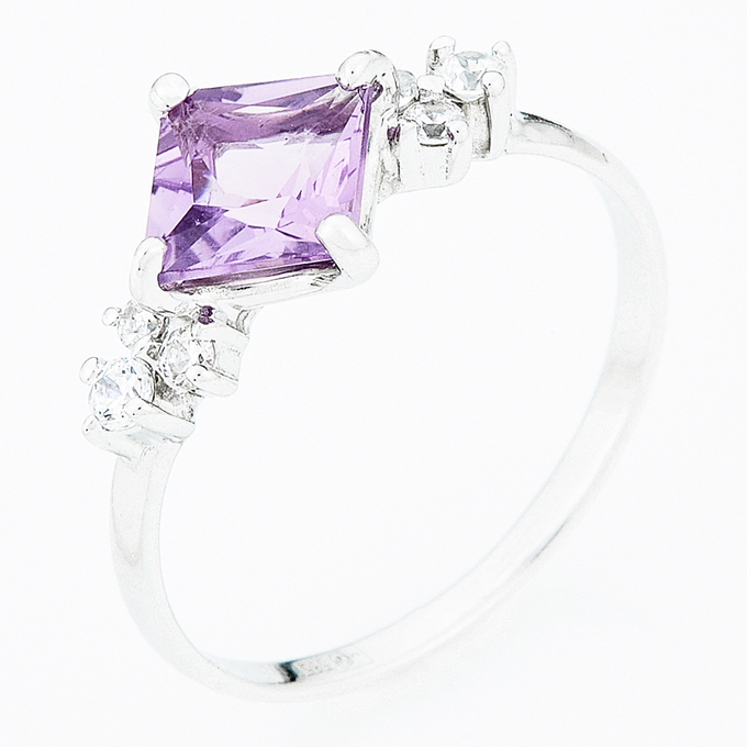 Кольцо из золота 585 пробы c аметистом и фианитами, Л 4707 6850 за 18480