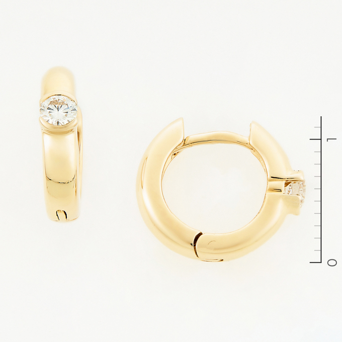 Серьги из желтого золота 750 пробы c 2 бриллиантами