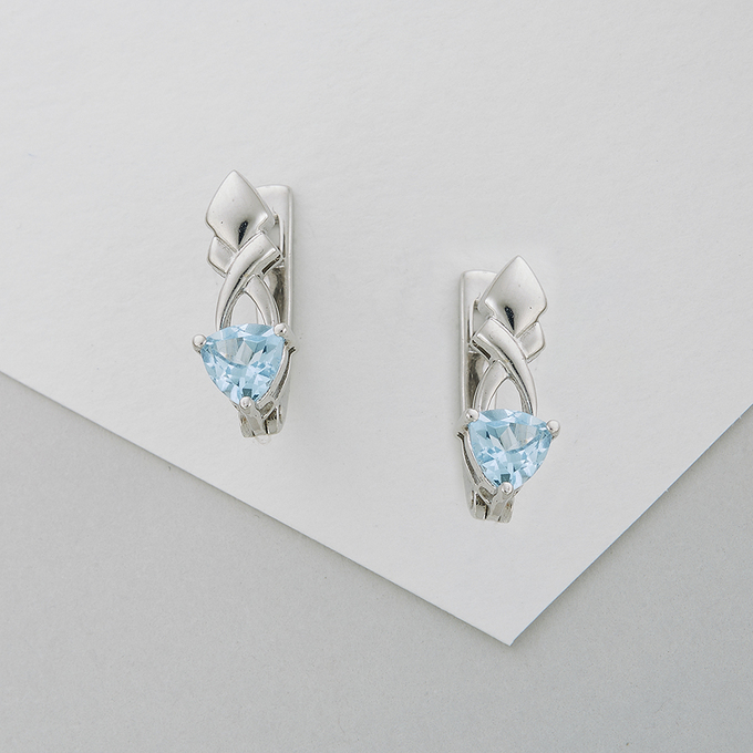 Серьги из белого золота 585 пробы c 2 топазами
