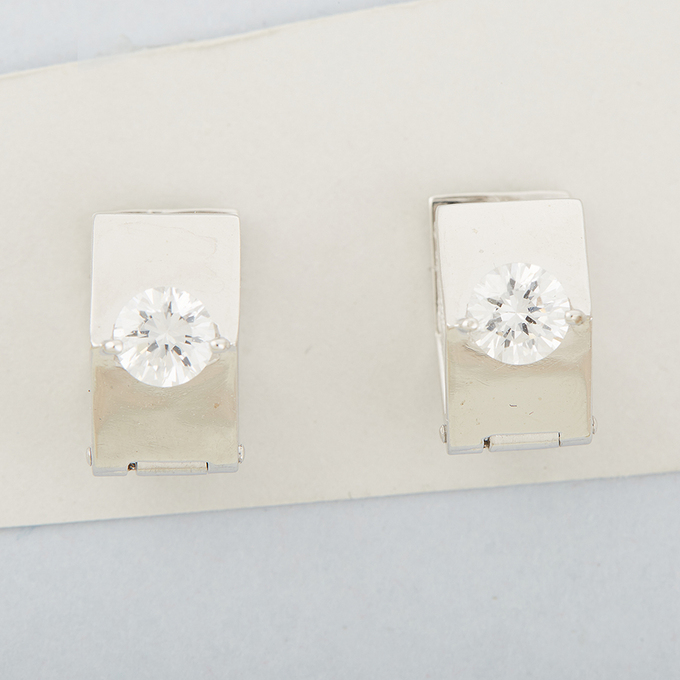Серьги из золота 585 пробы c фианитами