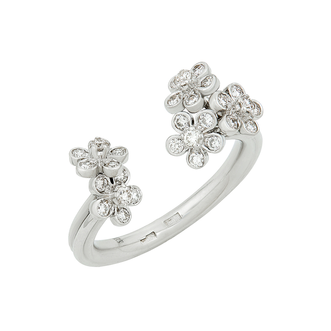 Кольцо из золота 585 пробы c бриллиантами