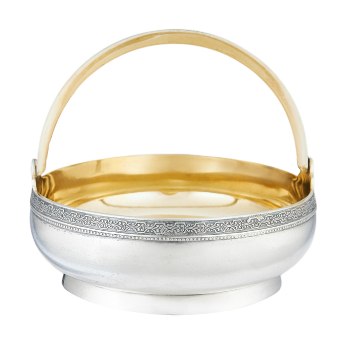Конфетница из серебра 875 пробы, Л 3606 1564 за 32000