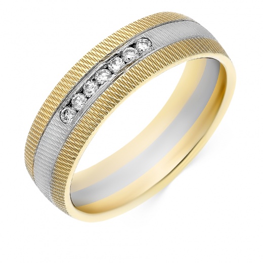 Кольцо обручальное из комбинированного золота 585 пробы c 7 бриллиантами 025698 фото 1