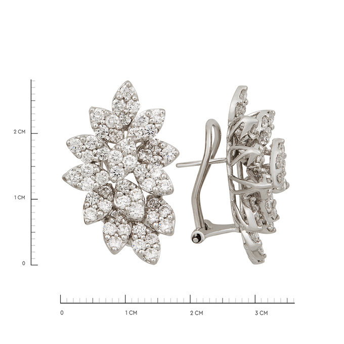 Серьги из золота 750 пробы c бриллиантами