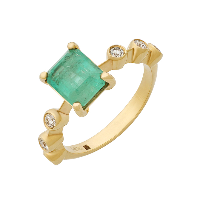 Кольцо из золота 585 пробы c изумрудом и бриллиантами