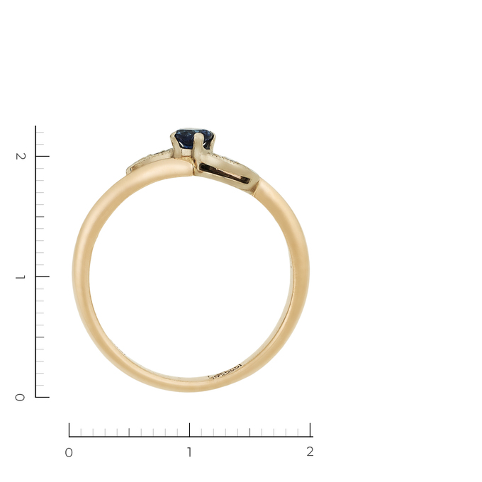 Кольцо из комбинированного золота 585 пробы c 2 бриллиантами и 1 сапфиром