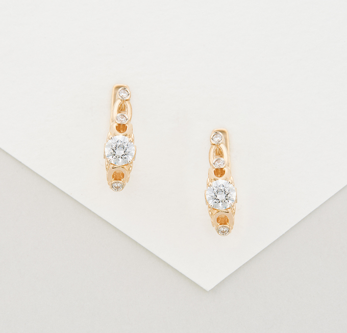 Серьги из красного золота 585 пробы c фианитами