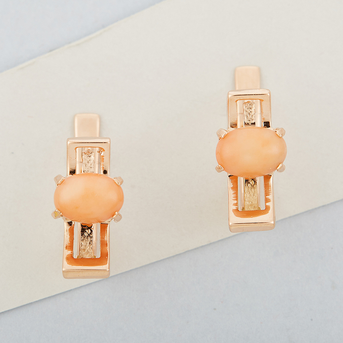 Серьги из красного золота 585 пробы c 2 кораллами