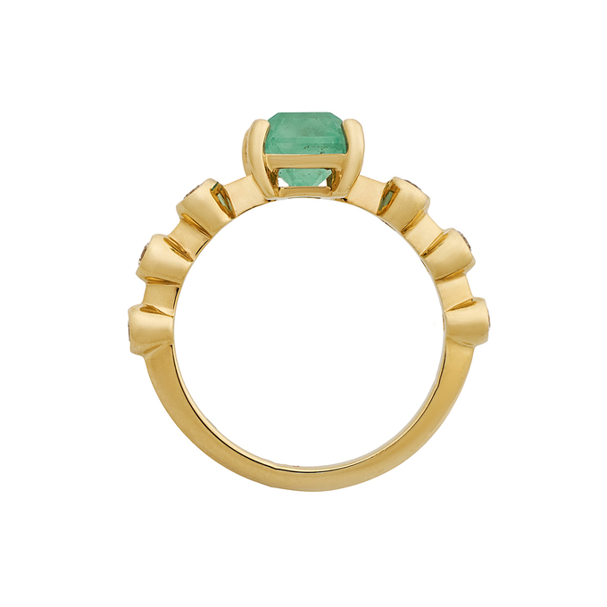 Кольцо из золота 585 пробы c изумрудом и бриллиантами, Л 2812 0395 за 111500