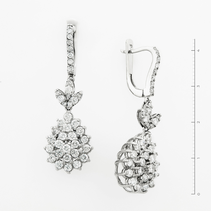 Серьги из белого золота 750 пробы c 80 бриллиантами