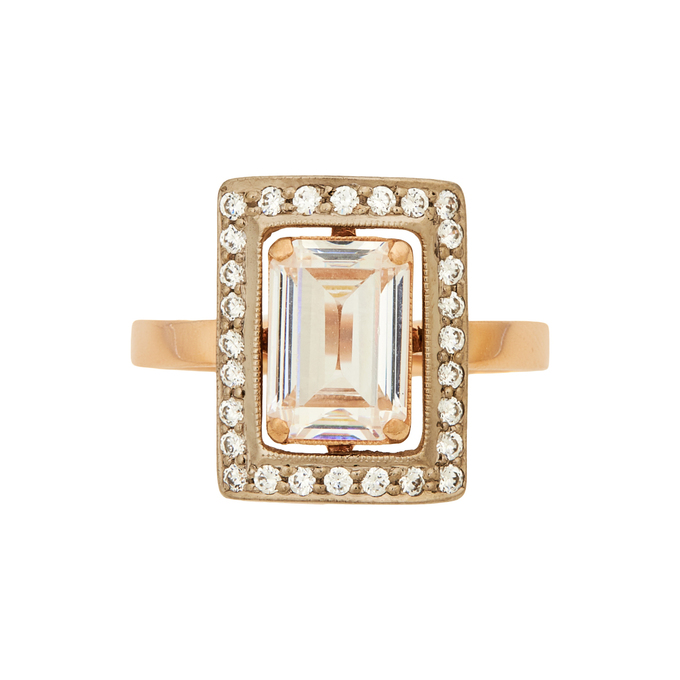 Кольцо из золота 585 пробы c синтетическим камнем и фианитами, Л 3506 7480 за 66000