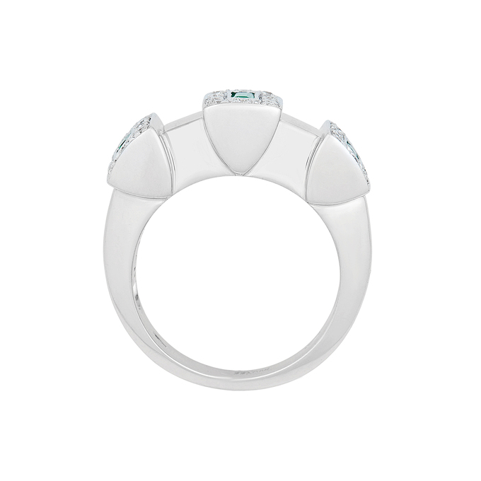 Кольцо из золота 750 пробы c изумрудами и бриллиантами, Л 2811 5841 за 224000