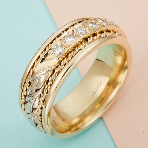 Кольцо из комбинированного золота 585 пробы c 7 бриллиантами Л69000646 фото 1