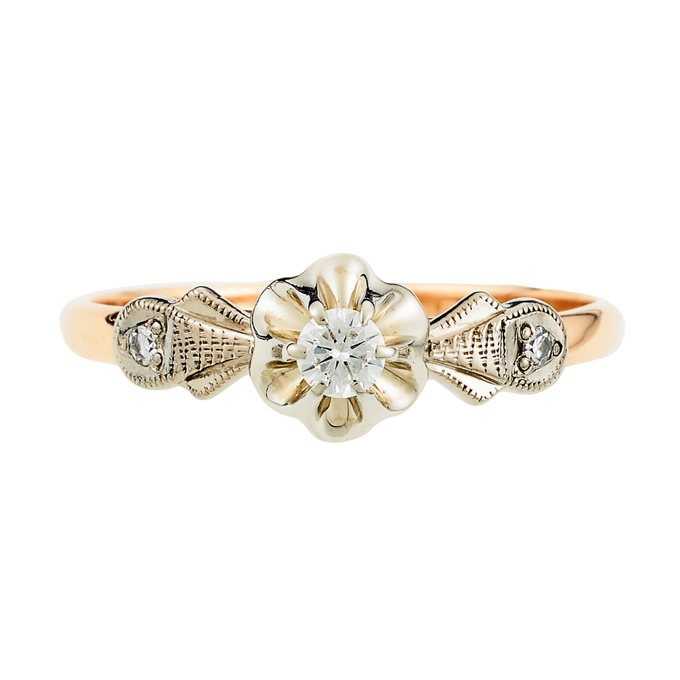 Кольцо из комбинированного золота 585 пробы c 3 бриллиантами