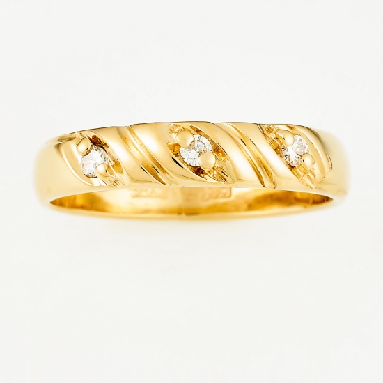 Кольцо из желтого золота 585 пробы c 3 бриллиантами, Л31119227 за 19140