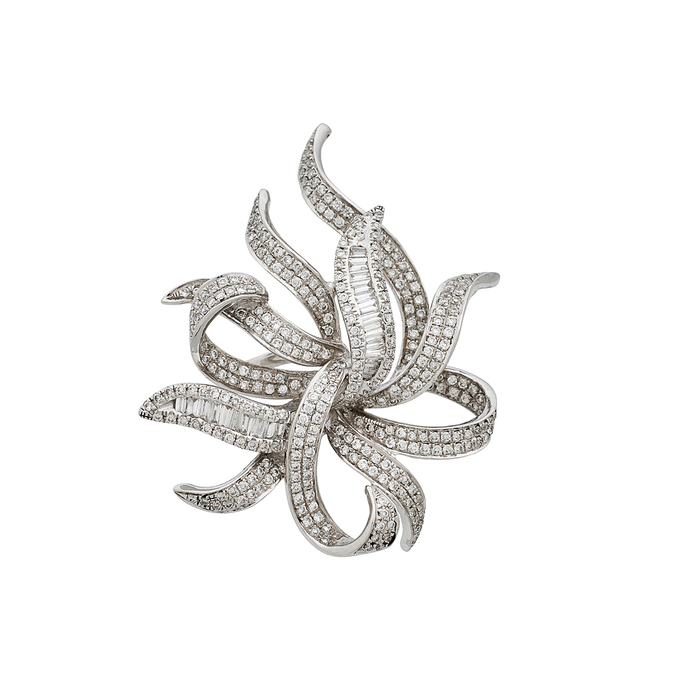 Кольцо из золота 750 пробы c бриллиантами, Л 2812 1641 за 230000