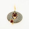 Подвеска из комбинированного золота 585 пробы c 2 гранатами и 166 бриллиантами