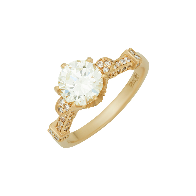 Кольцо из золота 750 пробы c бриллиантами