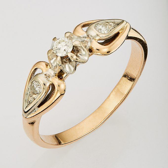 Кольцо из комбинированного золота 585 пробы c 3 бриллиантами