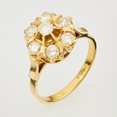 Кольцо из желтого золота 750 пробы c 7 бриллиантами, 134327 за 78 330 ₽