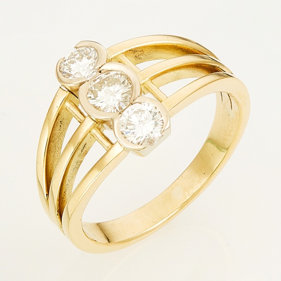 Кольцо из комбинированного золота 750 пробы c 3 бриллиантами, Л52055269 за 188360