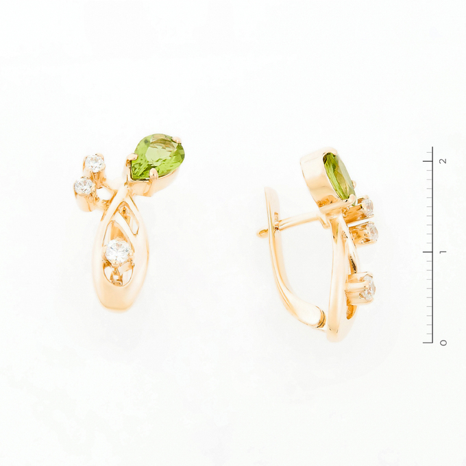 Серьги золото, 585, 2 к.,5,46 гр. (чистый вес 5,11 гр.) со следами износа, купленно в зу, слабые замки; Фианит, 2 Хризолит
