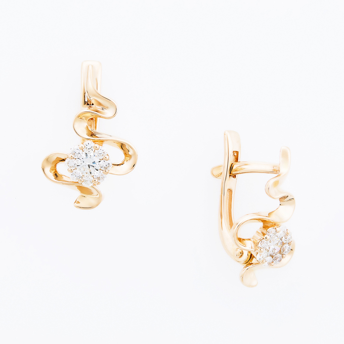 Серьги из золота 585 пробы c 18 бриллиантами
