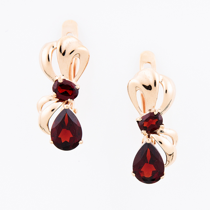 Серьги из золота 585 пробы c 4 гранатами