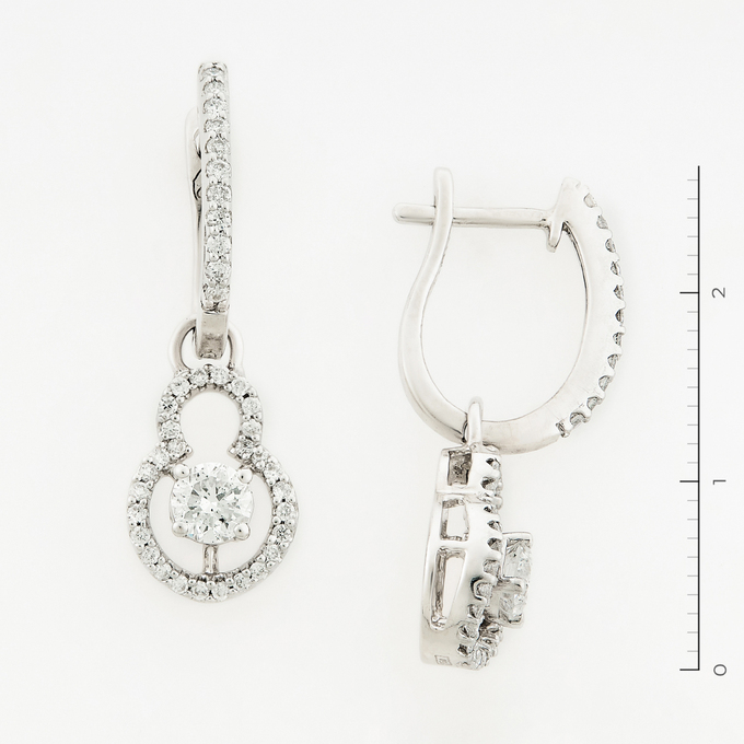 Серьги из белого золота 750 пробы c 80 бриллиантами
