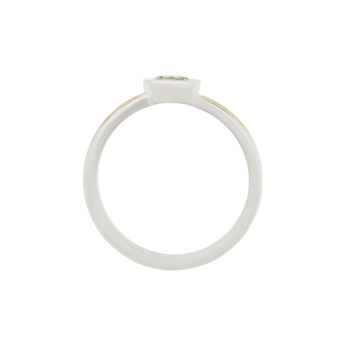 Кольцо из золота 750 пробы c бриллиантом, Л 3208 9192 за 151600