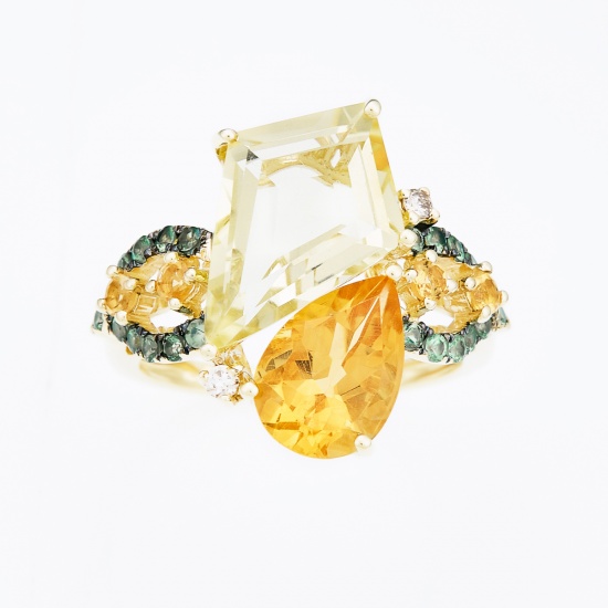 Кольцо из желтого золота 585 пробы c 2 бриллиантами и 6 цитринами и 22 гранатами